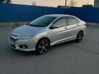 2014 Honda Grace I, серебристый, 1100000 рублей, вид 2