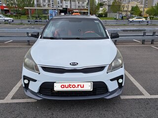2017 Kia Rio IV, белый, 780000 рублей, вид 1