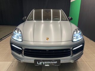 2019 Porsche Cayenne III, серебристый, 8000000 рублей, вид 2