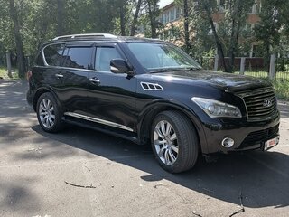 2011 Infiniti QX56 II, чёрный, 3000000 рублей, вид 2