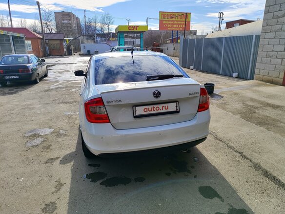 2014 Skoda Rapid I, белый, 780000 рублей - вид 5