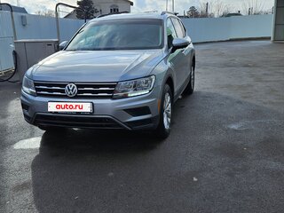 2019 Volkswagen Tiguan Allspace II, серебристый, 2300000 рублей, вид 3