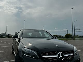 2019 Mercedes-Benz C-Класс 200 d IV (W205) Рестайлинг, чёрный, 2000000 рублей, вид 4