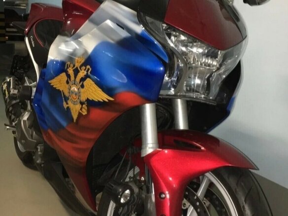 2010 Honda VFR 1200, красный, 750000 рублей - вид 19