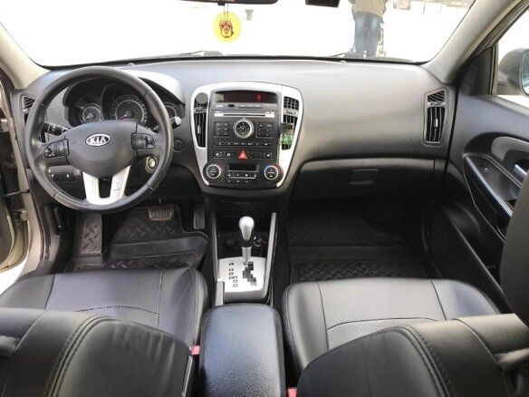 2011 Kia Ceed I Рестайлинг, золотистый, 1050000 рублей - вид 12
