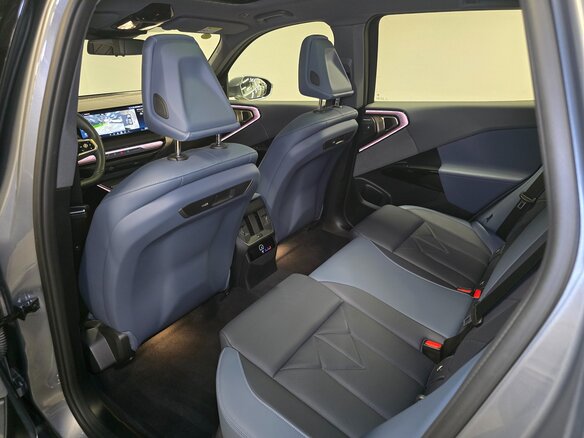 2025 BMW X3 Long 30L xDrive IV (G45/G48), серый, 6497000 рублей - вид 31
