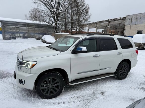 2012 Toyota Sequoia II, белый, 3900000 рублей - вид 5