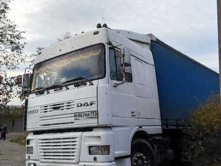 1999 DAF 95XF, белый, 2200000 рублей, вид 2