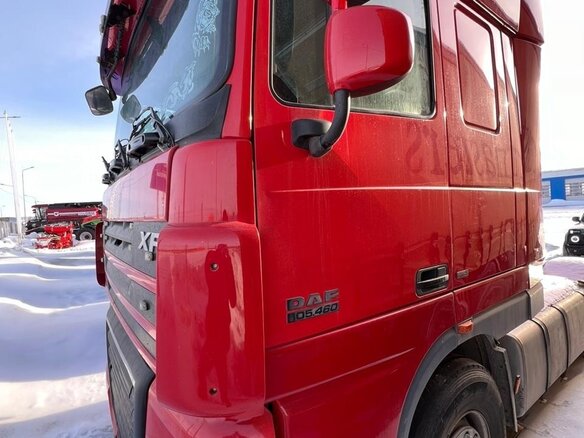 2011 DAF XF 105, красный, 4600000 рублей - вид 3