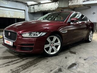 2015 Jaguar XE I, красный, 1699999 рублей, вид 3