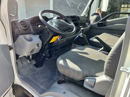 2023 Hino Series 300 (Dutro), белый, 8500000 рублей, вид 4