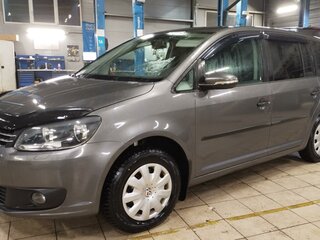 2011 Volkswagen Touran I Рестайлинг 2, серый, 1200000 рублей, вид 1
