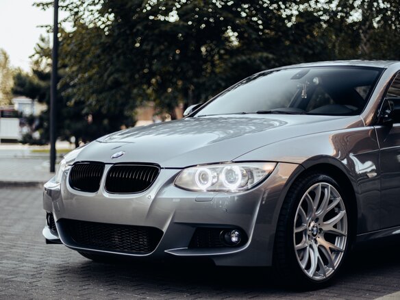 2010 BMW 3 серии 335xi V (E90/E91/E92/E93) Рестайлинг, серый, 2100000 рублей - вид 14
