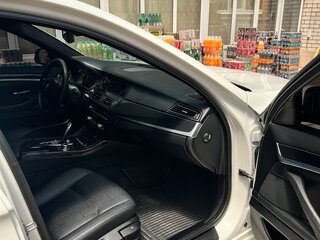2011 BMW 5 серии 520d VI (F10/F11/F07), белый, 1590000 рублей, вид 5