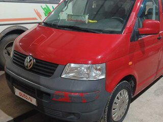2004 Volkswagen Transporter Long T5, красный, 1050000 рублей, вид 1