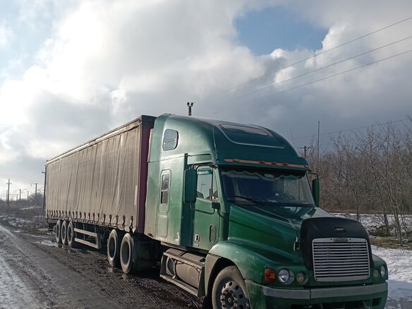 2001 Freightliner Century Class, зелёный, 1700000 рублей - вид 18