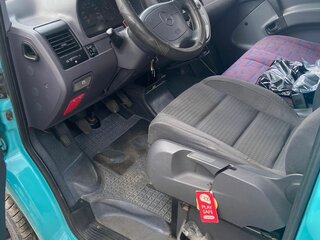 1998 Mercedes-Benz Vito 110 CDI L1 I (W638), голубой, 600000 рублей, вид 4