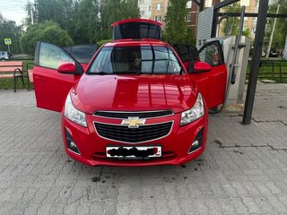 2012 Chevrolet Cruze I Рестайлинг, красный, 700000 рублей, вид 5
