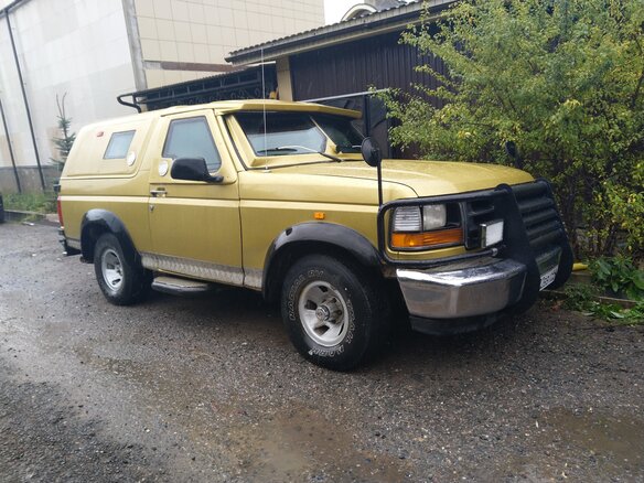 1995 Ford Bronco V, золотистый, 5000000 рублей - вид 12
