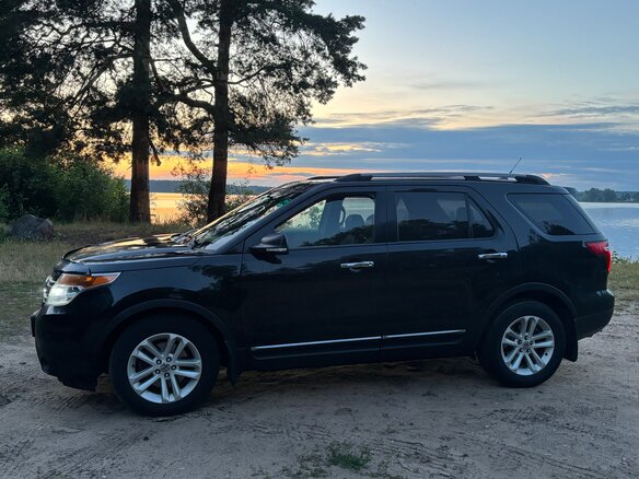 2011 Ford Explorer V, чёрный - вид 8