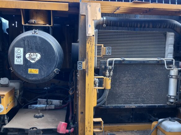 2007 Caterpillar 320D, жёлтый, 4000000 рублей - вид 7