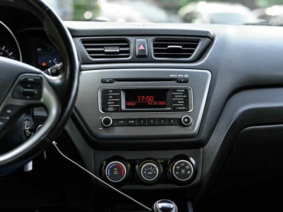 2016 Kia Rio III Рестайлинг, красный - вид 6