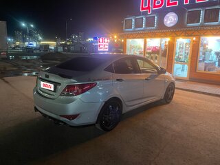2015 Hyundai Solaris I Рестайлинг, серый, 315000 рублей, вид 1