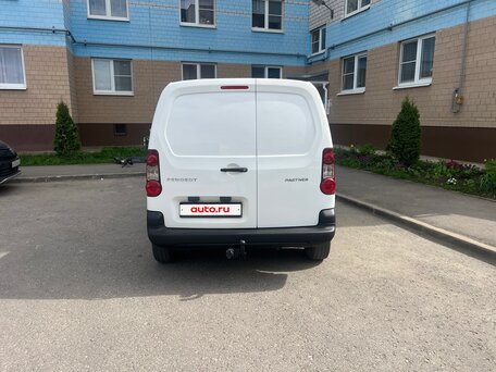 2013 Peugeot Partner, белый, 595000 рублей, вид 3
