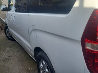 2011 Hyundai H-1 II, белый, 1700000 рублей, вид 5