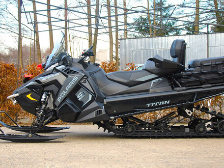 2026 Polaris PROSTAR S4 Titan Adventure 155, чёрный, 2127200 рублей, вид 4
