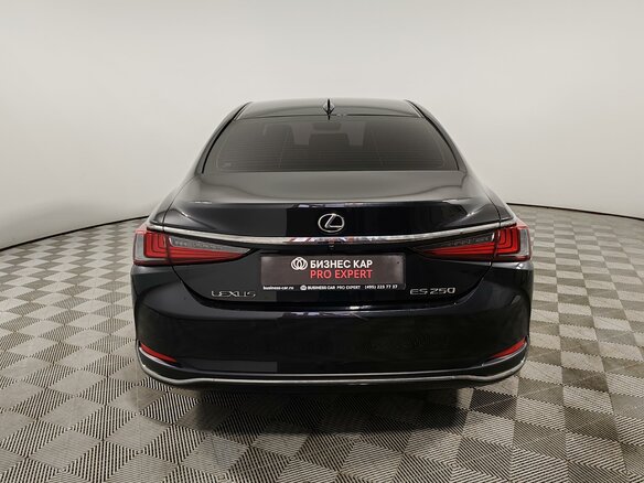 2020 Lexus ES 250 VII, чёрный, 3675000 рублей - вид 5