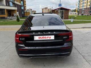 2023 Volvo S60 III, чёрный, 2600000 рублей, вид 5