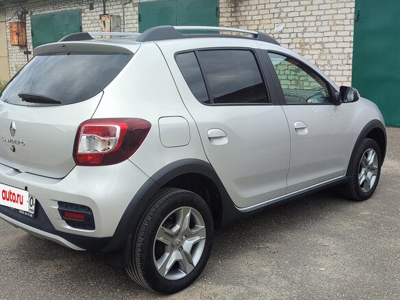 2020 Renault Sandero Stepway II Рестайлинг, серый - вид 5