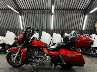 2018 Harley-Davidson Electra Glide, оранжевый, 1880000 рублей, вид 4