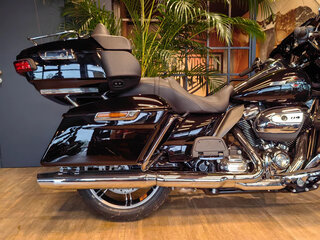 2023 Harley-Davidson Ultra Limited, чёрный, 4050000 рублей, вид 2