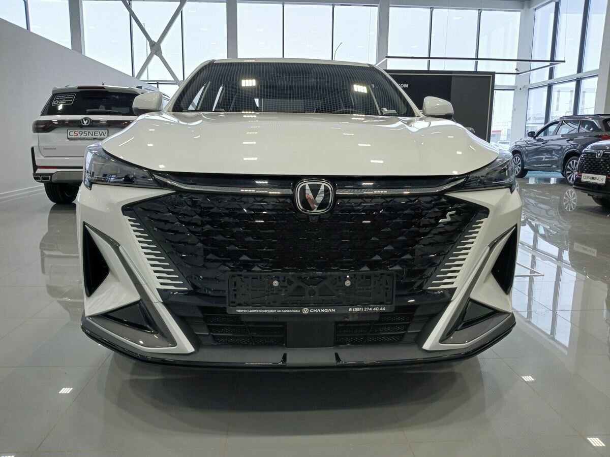 Открыть фотографии: Changan CS35 Max