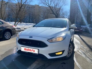 2016 Ford Focus III Рестайлинг, белый, 1270000 рублей, вид 2