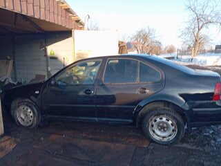 2001 Volkswagen Bora I, чёрный, 245000 рублей, вид 4