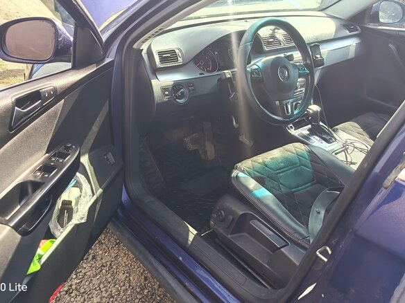 2009 Volkswagen Passat B6, синий, 450000 рублей - вид 8