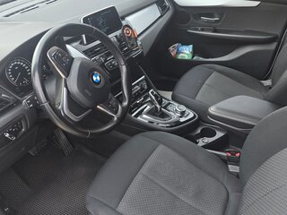 2018 BMW 2 серии Gran Tourer Gran Tourer 218d F46 Рестайлинг, белый, 1950000 рублей, вид 5