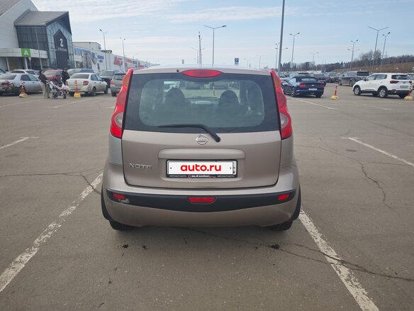 2006 Nissan Note I, бежевый, 420000 рублей - вид 6