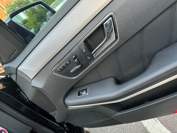 2010 Mercedes-Benz E-Класс 350 IV (W212, S212, C207), чёрный, 1650000 рублей - вид 14