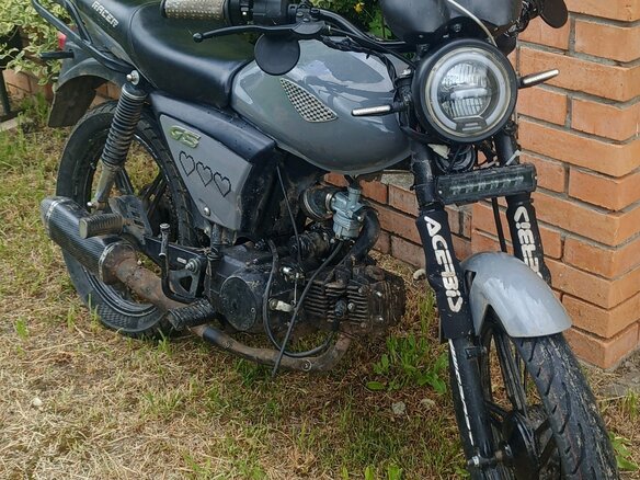 2025 Racer Alpha, серый, 50000 рублей