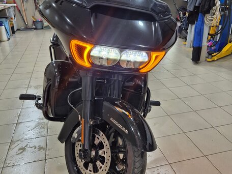 2020 Harley-Davidson Road Glide Limited, чёрный, 1850000 рублей, вид 2