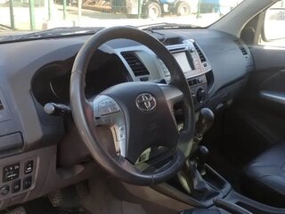 2012 Toyota Hilux VII Рестайлинг, серый, 1690000 рублей, вид 4