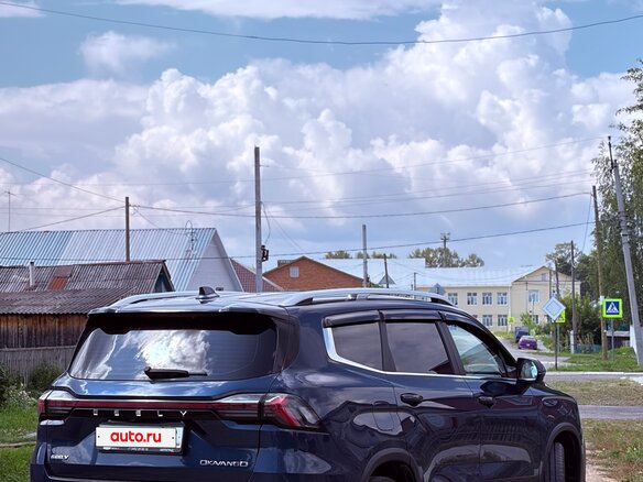 2024 Geely Okavango I Рестайлинг, синий, 2950000 рублей - вид 2