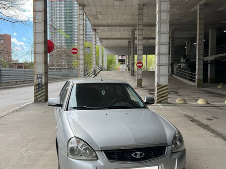 2011 Lada (ВАЗ) Priora I, серебристый, 300000 рублей, вид 1