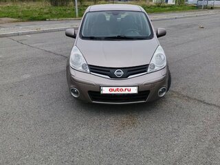 2013 Nissan Note I Рестайлинг, коричневый, 840000 рублей, вид 2