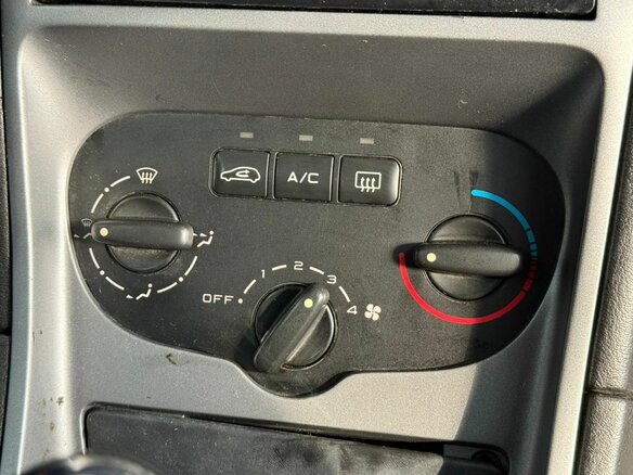 2002 Peugeot 307 I, зелёный - вид 17
