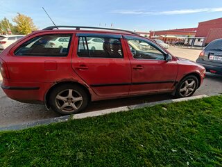2008 Skoda Octavia II (A5), красный, 200000 рублей, вид 2